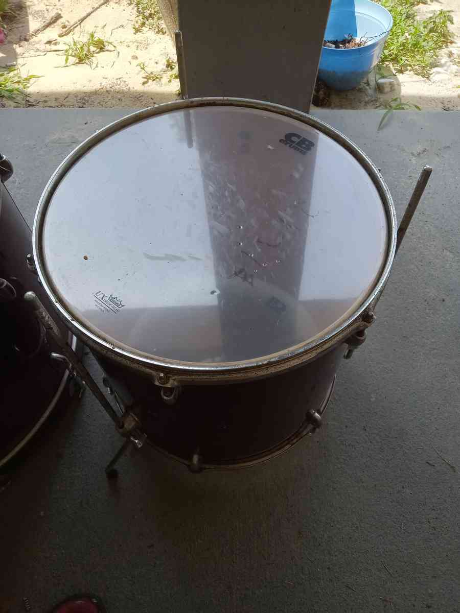 Bass drum set