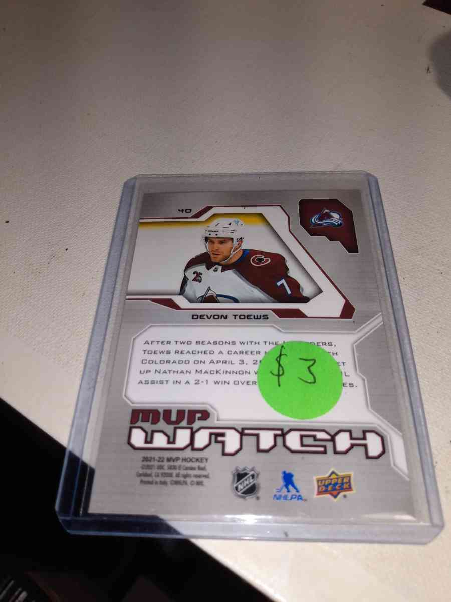 2021 MVP upper Deck hockey card autograph Devon toews
