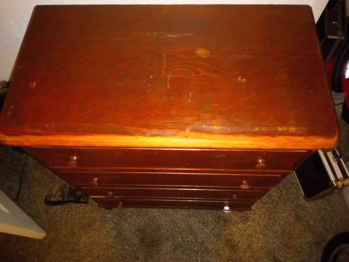 4 Drawer DRESSER