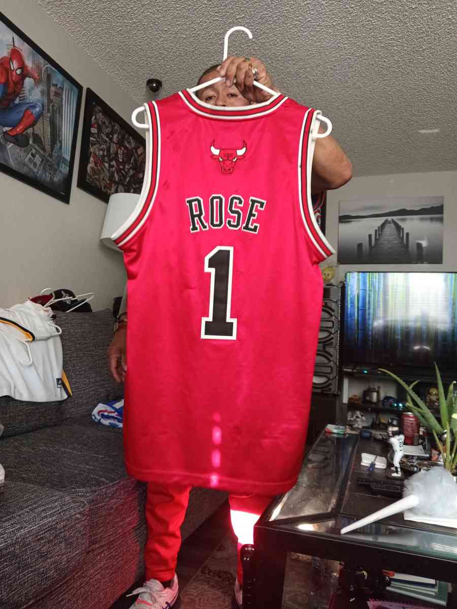 CHICAGO BULLS  ROSE  xl