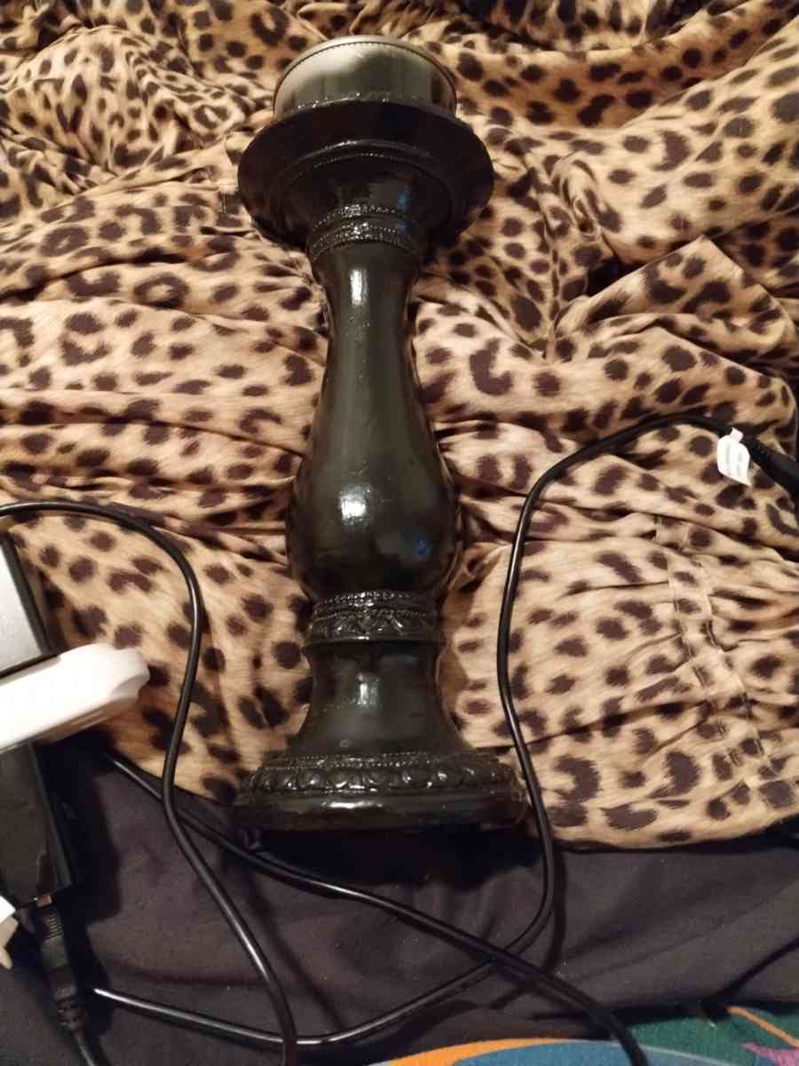 candle holder 2 glass vases