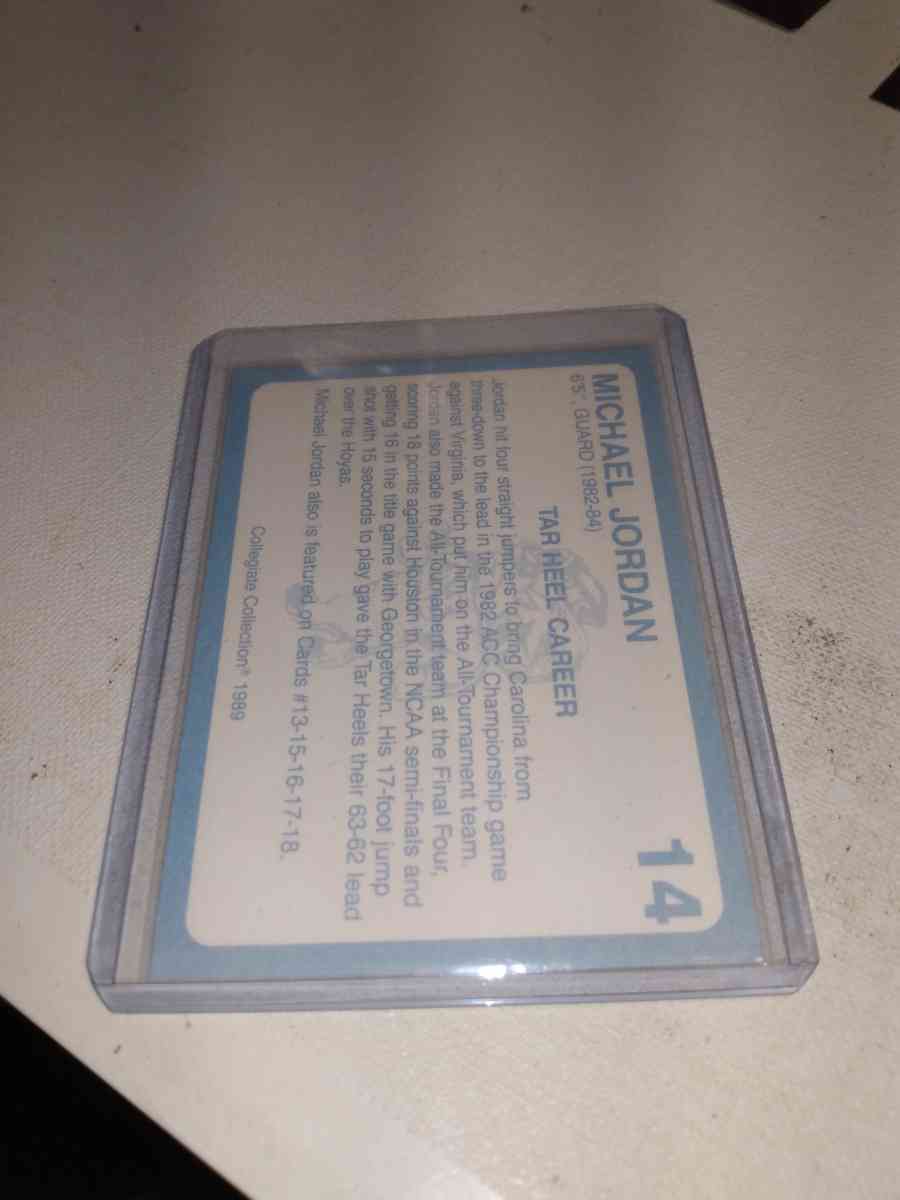1989 collegiate collection card number 14 Michael Jordan