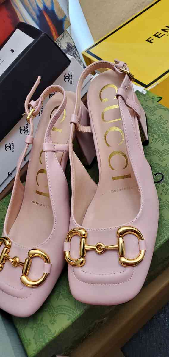 Pink GG cute shoes