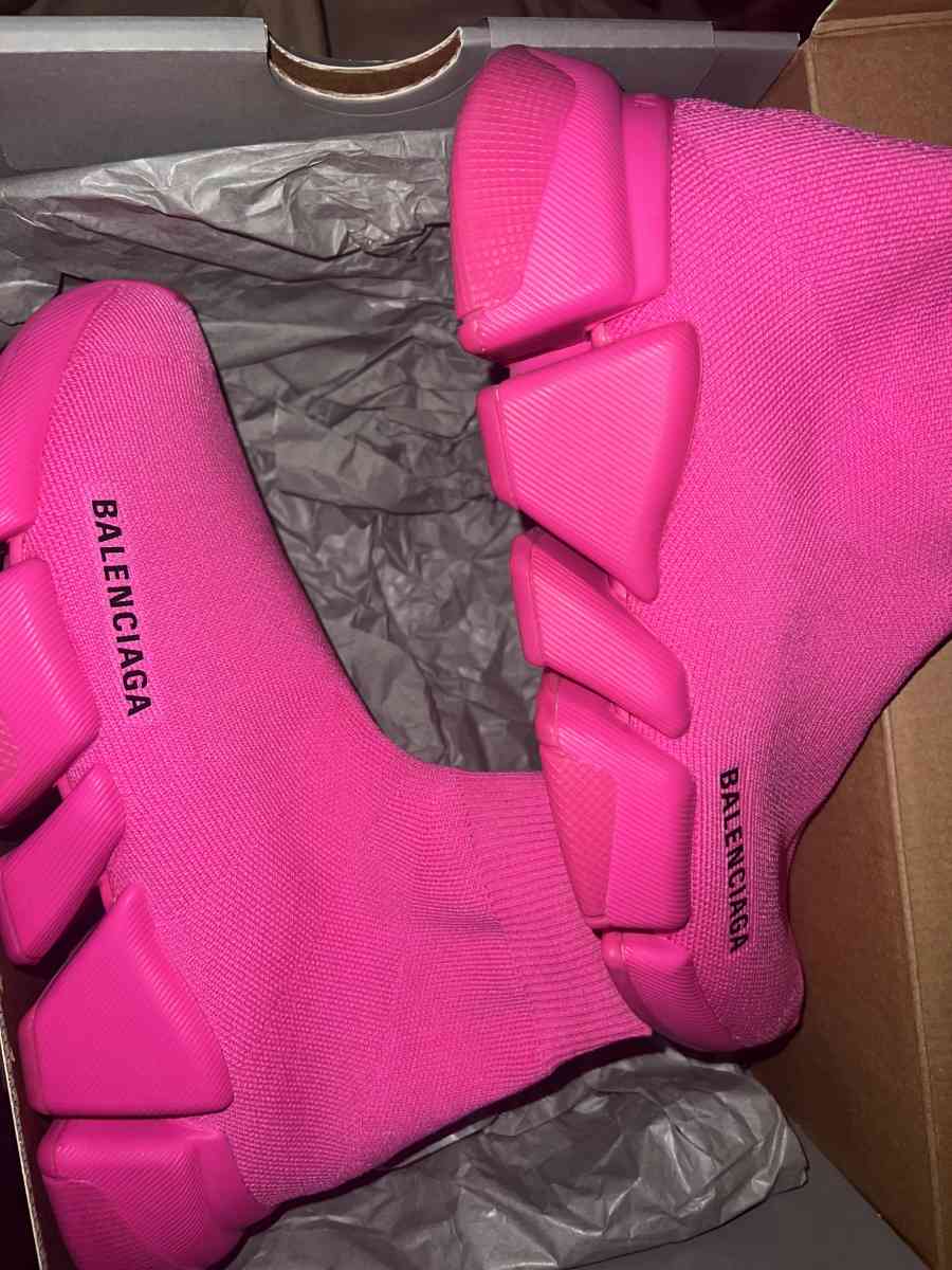 neon rose Balenciaga