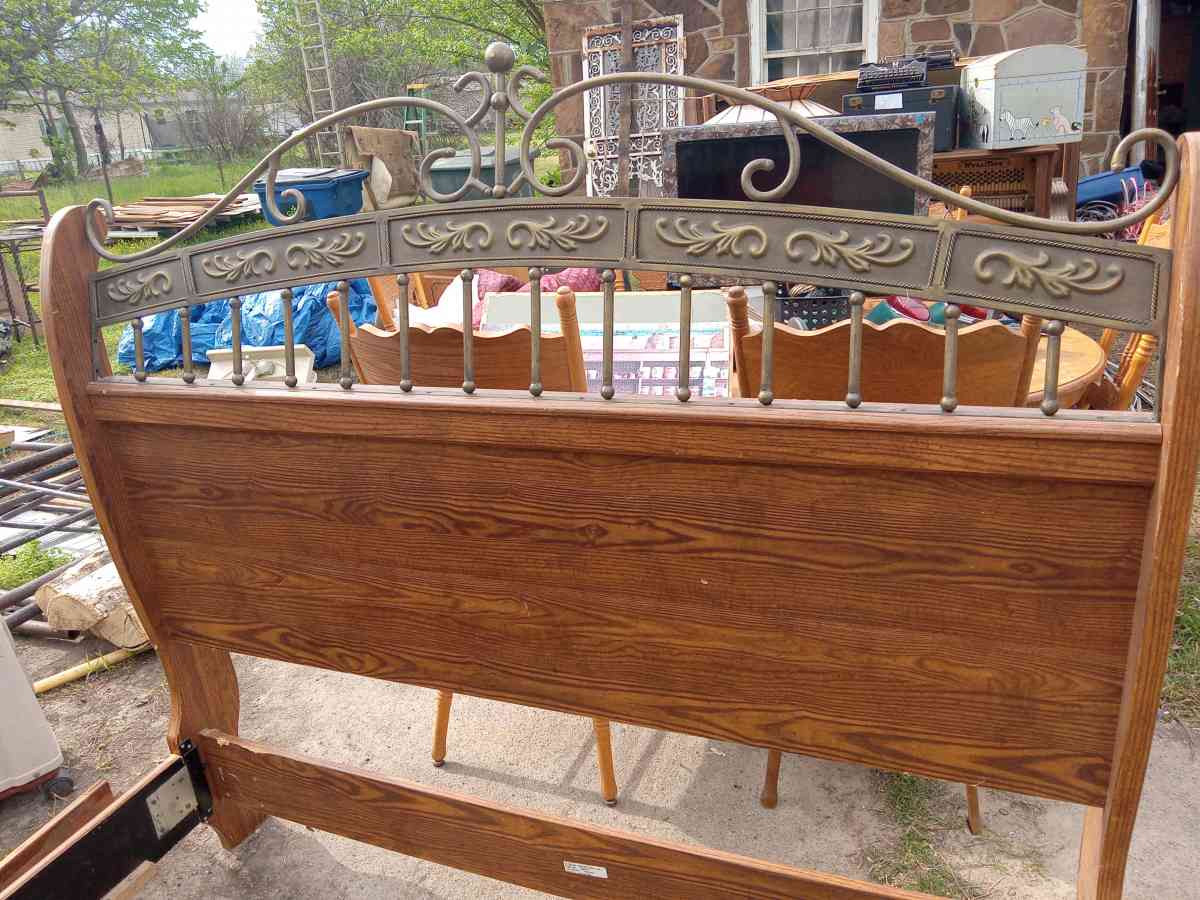 Queen SIZE Wooden Sleigh Bed Frame