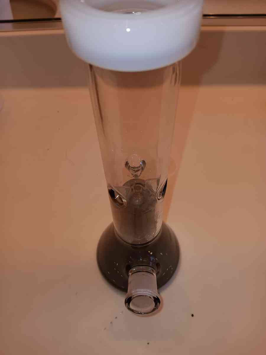 Excellent flower Vase