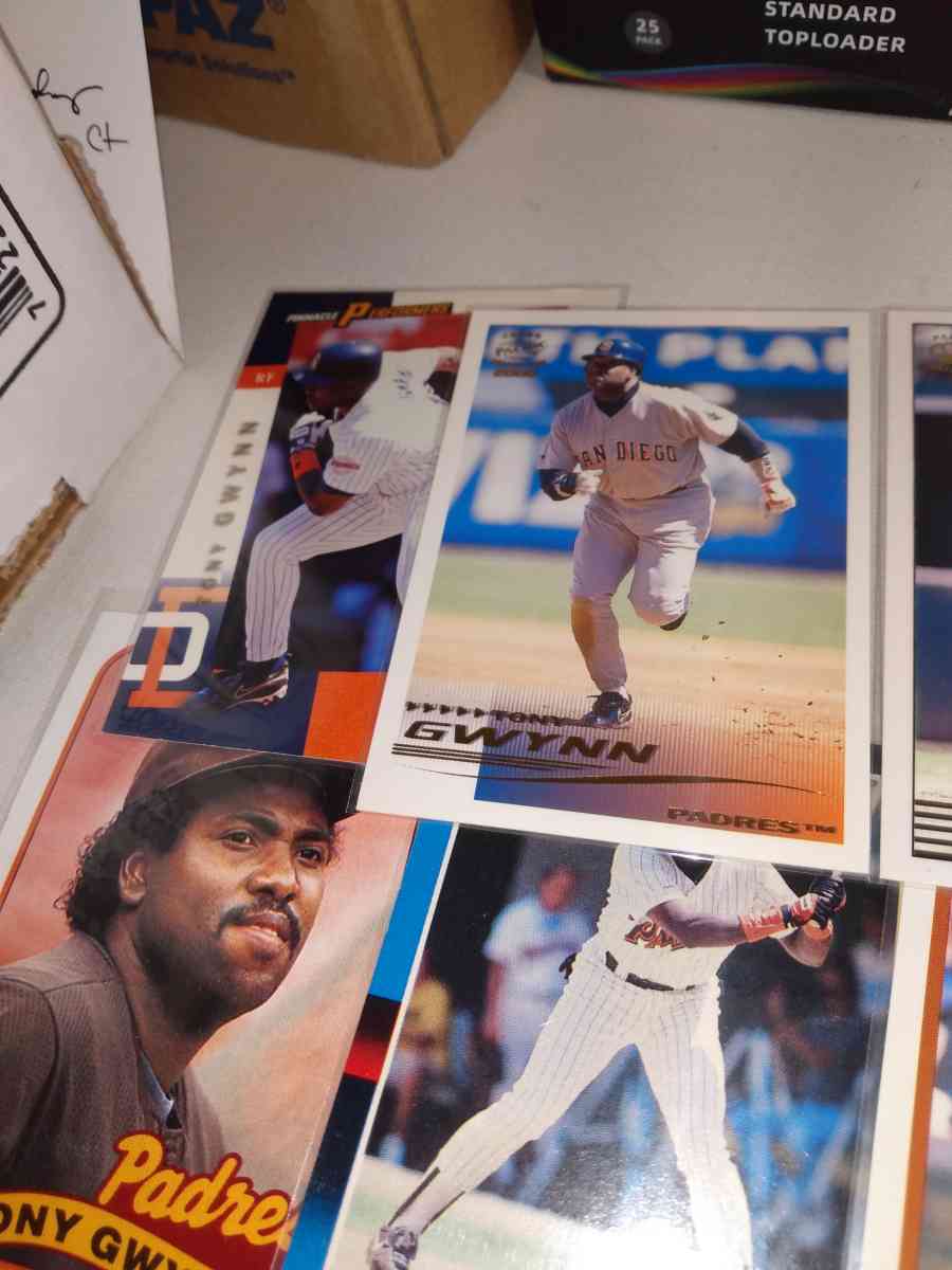 six card lot Tony gwynn Hall of famer