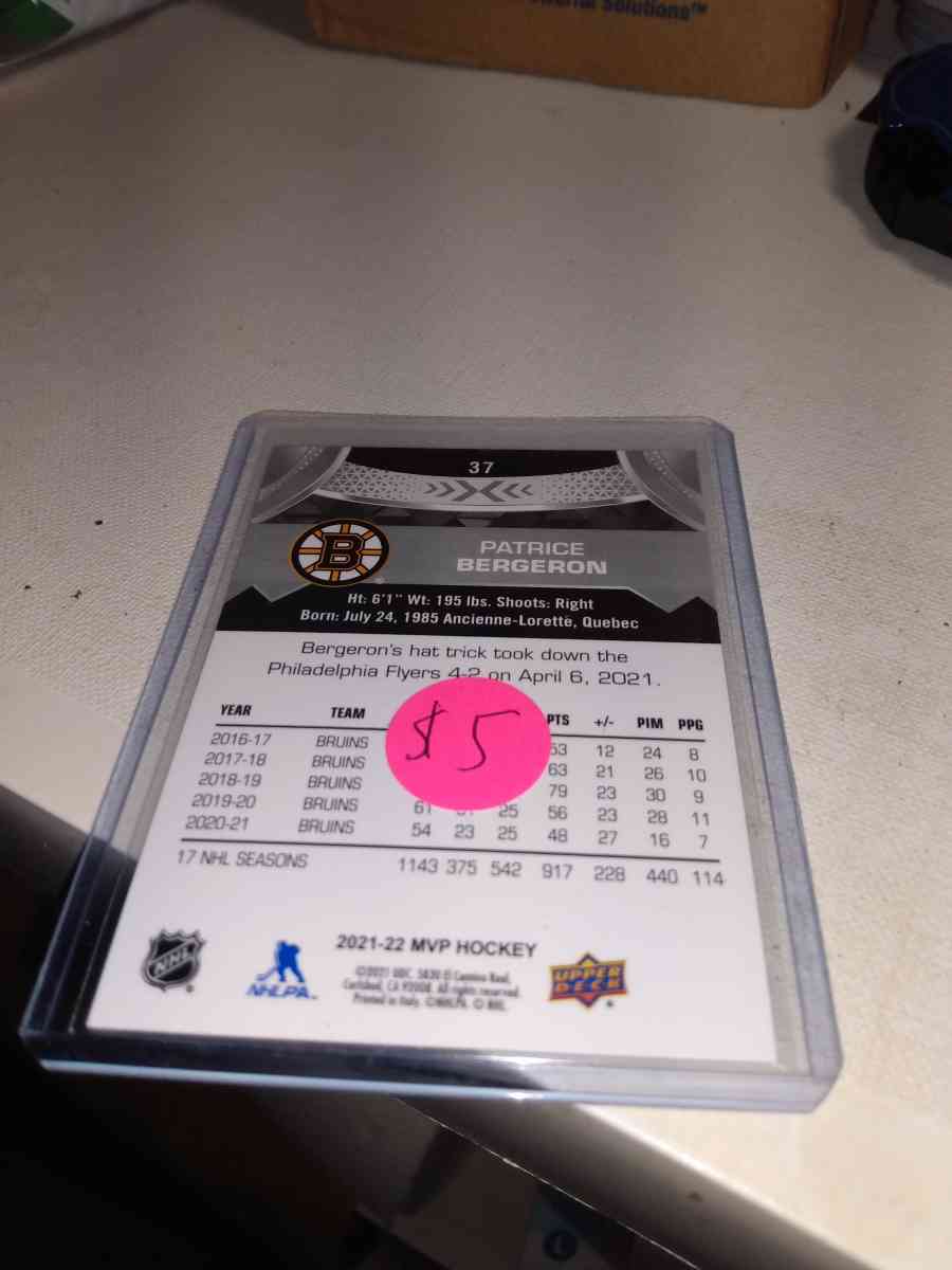 21 22 upper Deck MVP autograph Patrice bergeron
