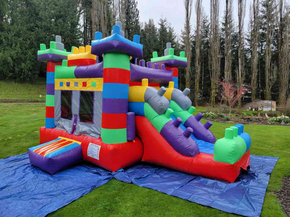 rent bouncy house