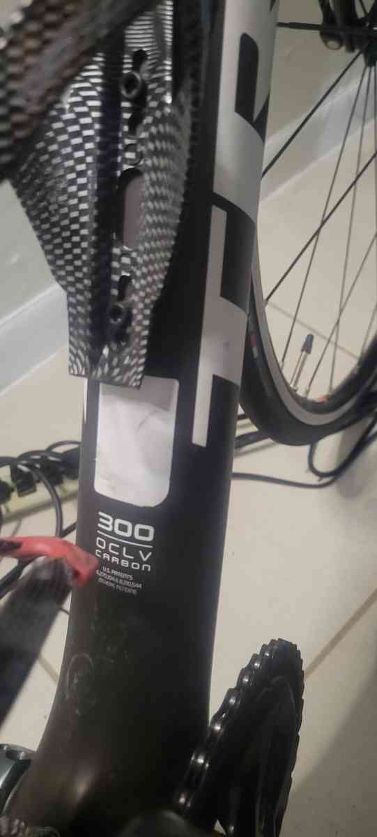 trek full carbon road bike