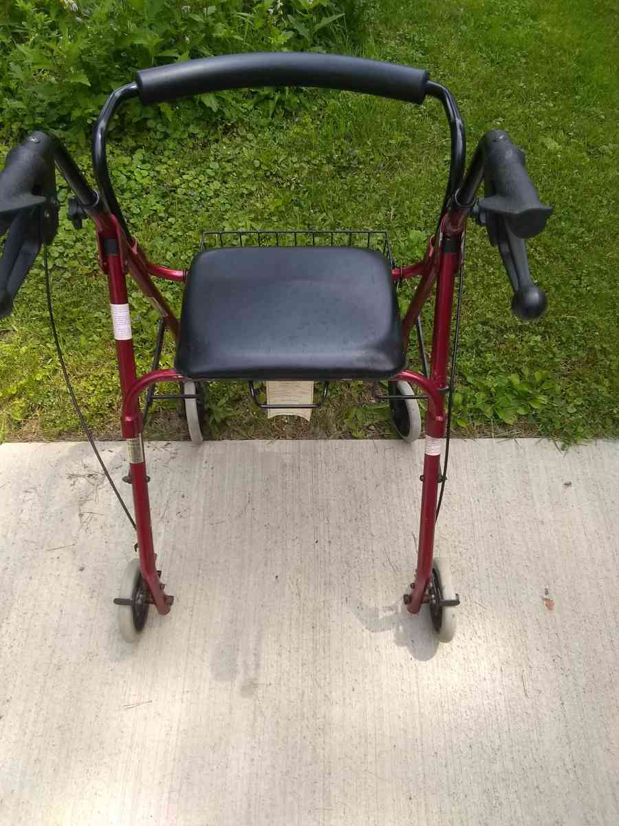 Midline Gaurdian deluxe rollator