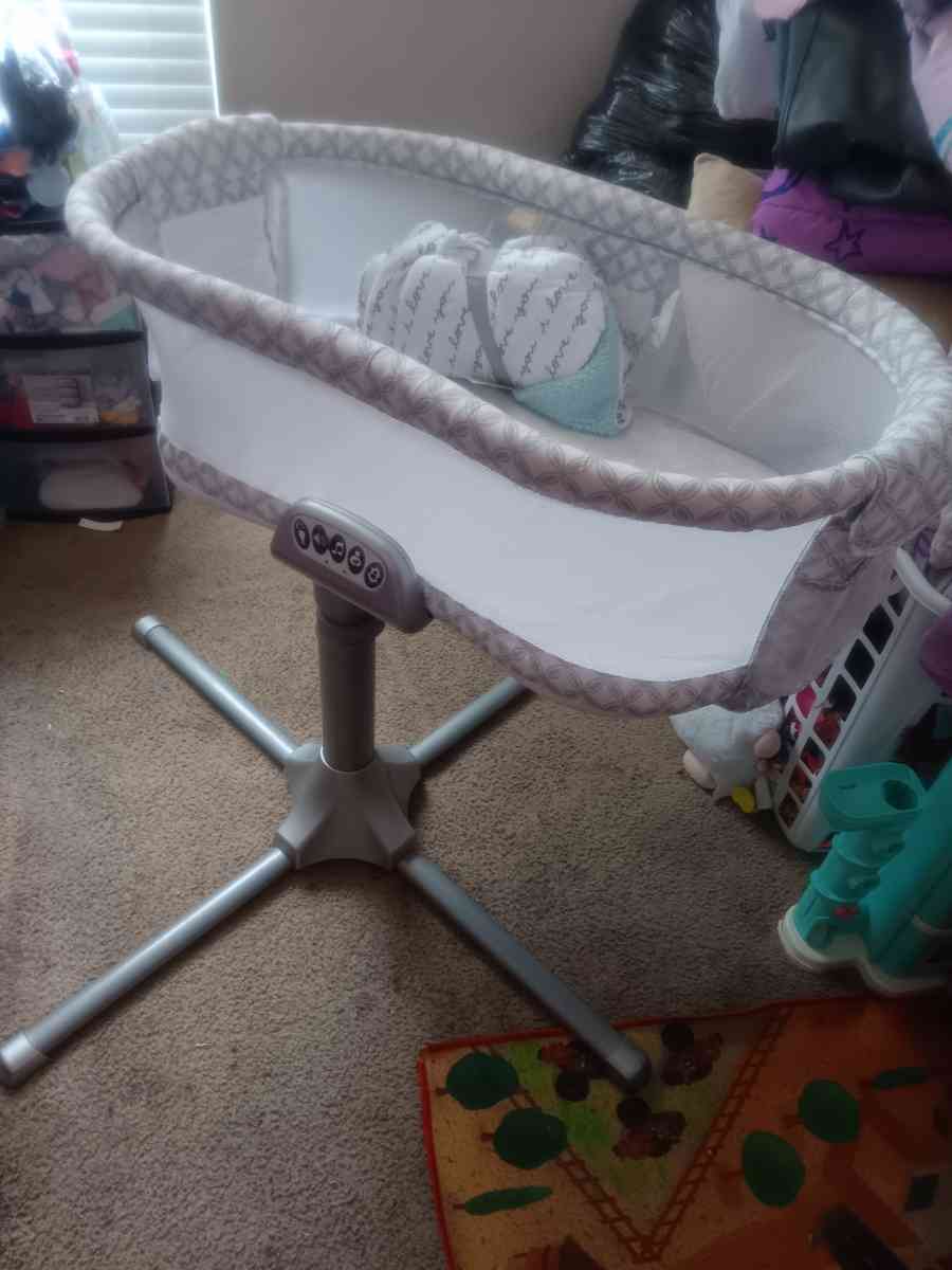 halo bassinet