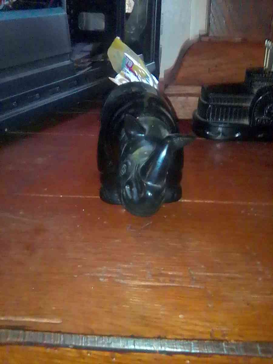 vintage rhinoceros mens cologne Avon bottle