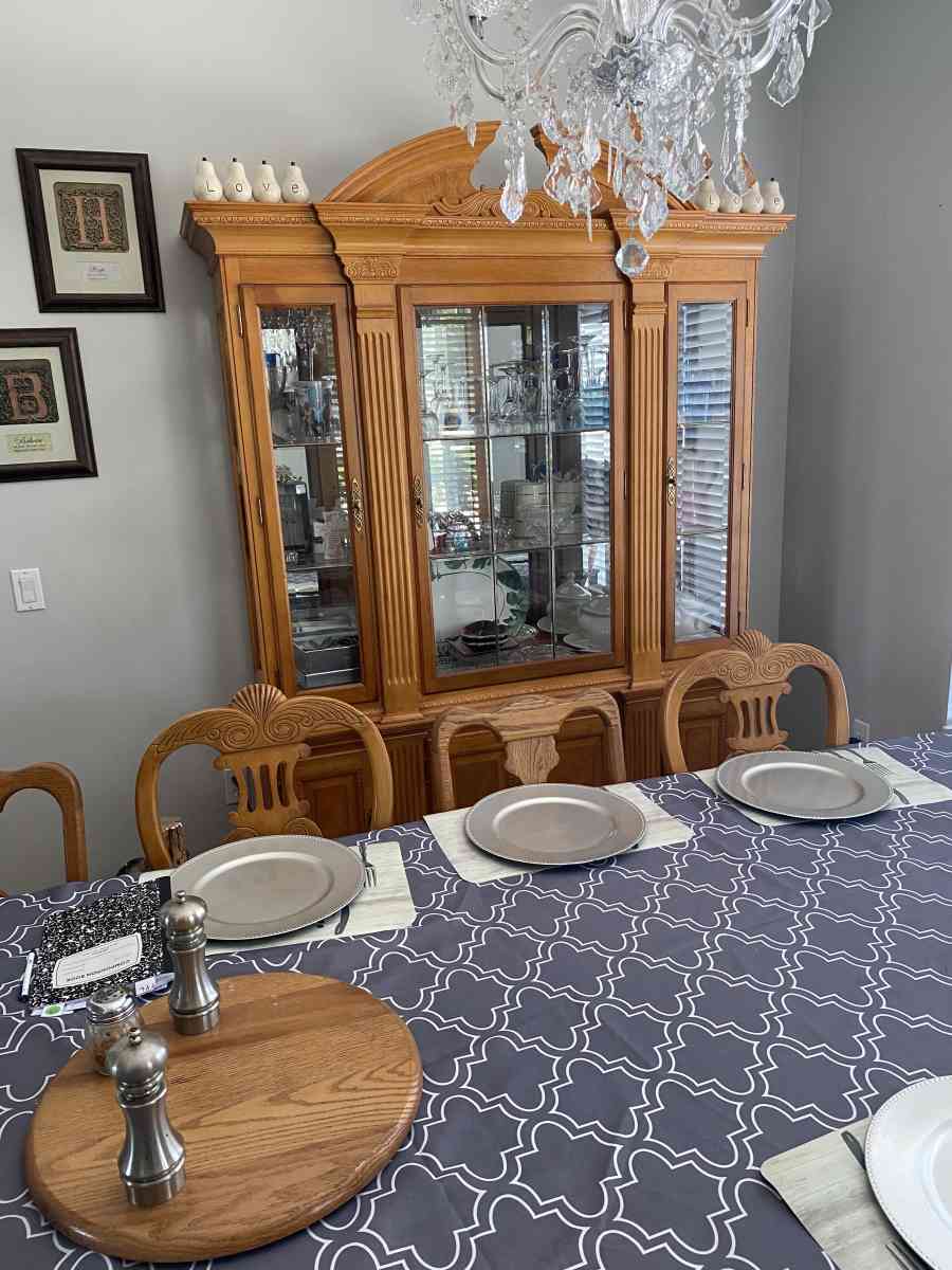 sectional300 lighted hutch 200 set recliners 100 bassinet pa