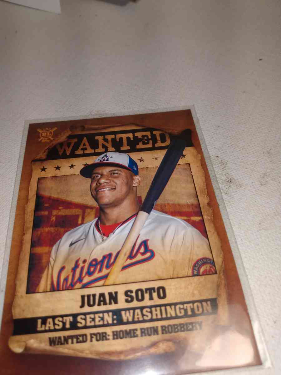 2021 Topps parallel one Soto