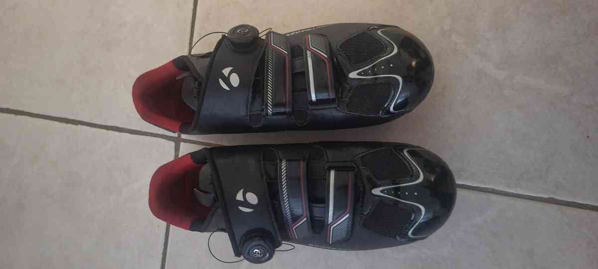 trek full carbon road bike