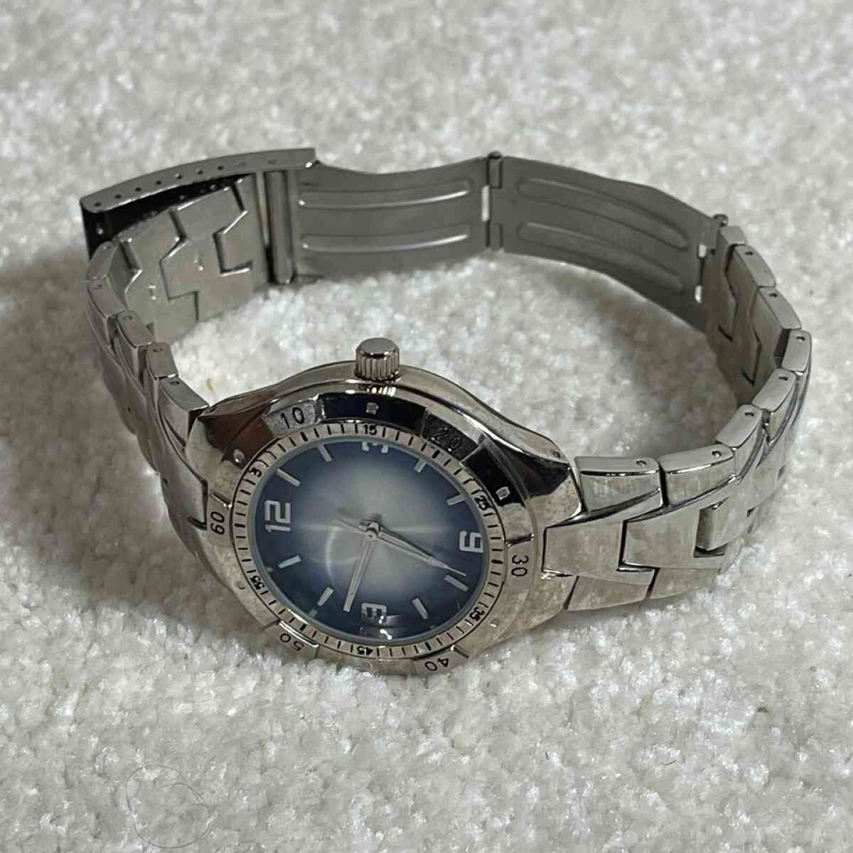 male wristwatch