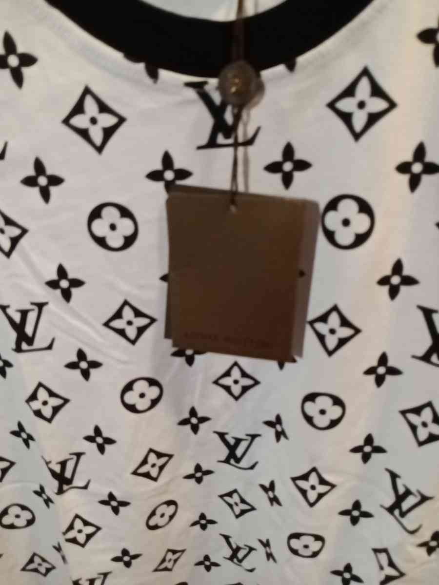 Louis Vuitton tshirt