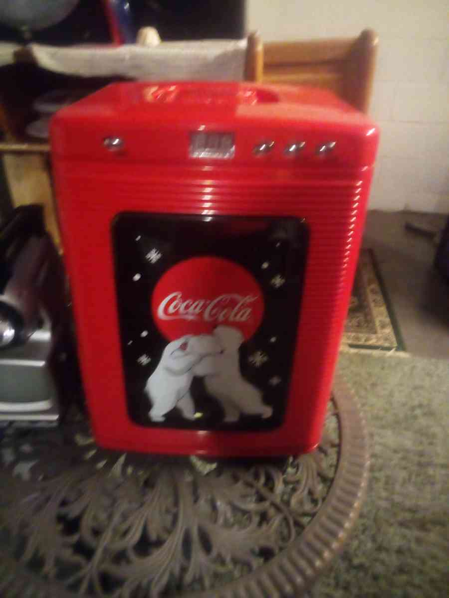 Coca Cola Cooler and Warmer for Car and House