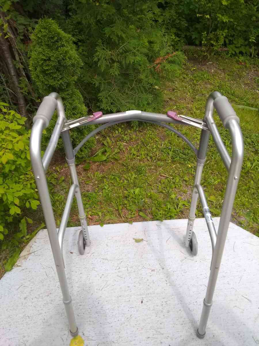 Drive Rolling Walker