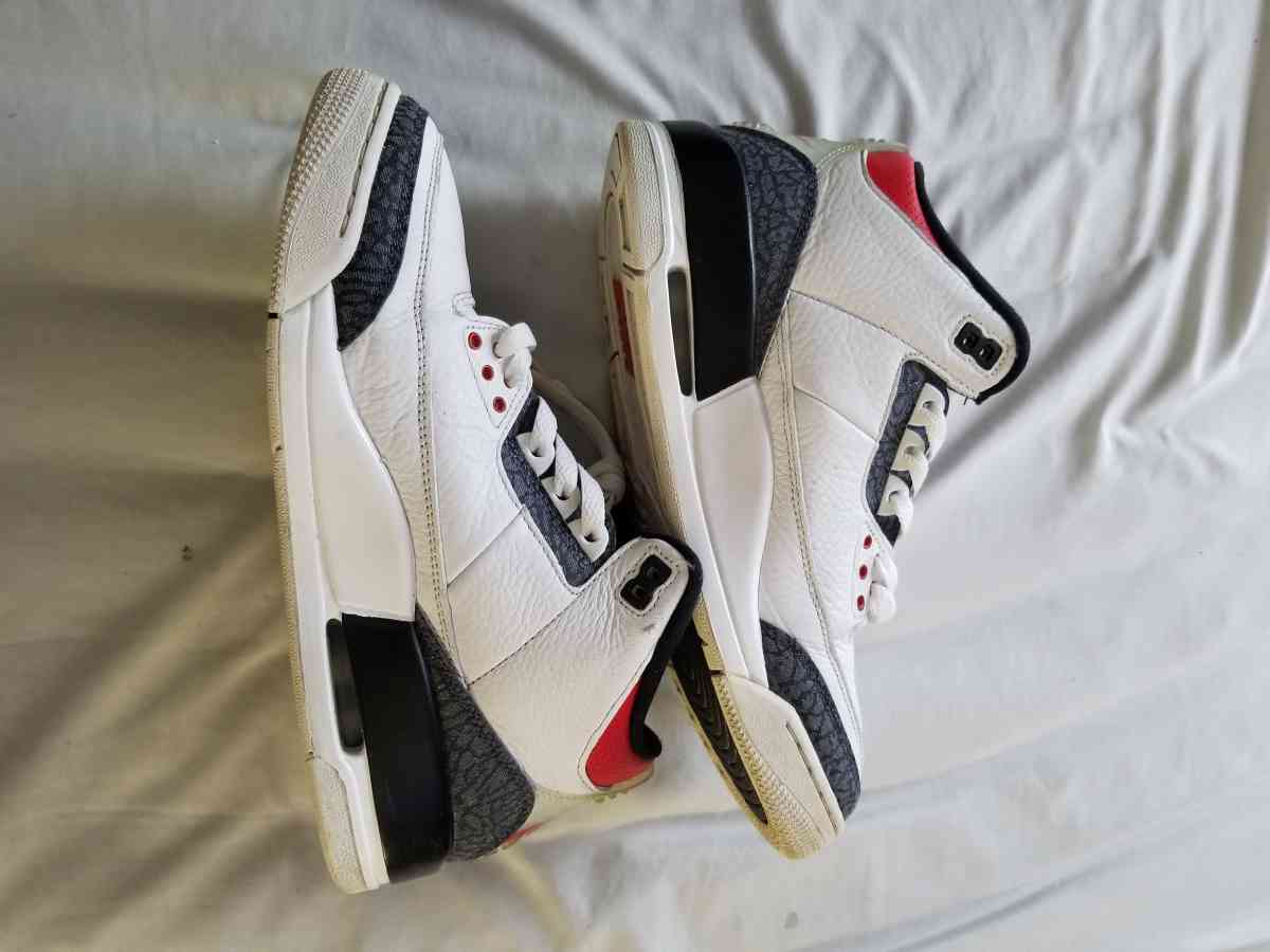 Air Jordan Retro 3s