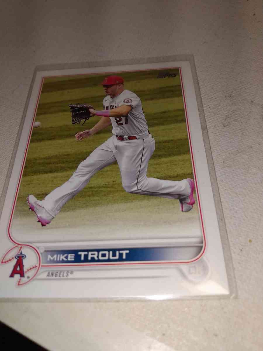 2012 Topps card number 27 Mike trout