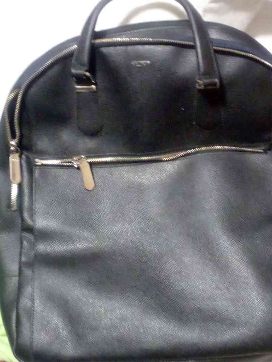 Tumi Black Labtop Backpack