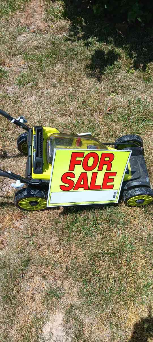 electric lawnmower