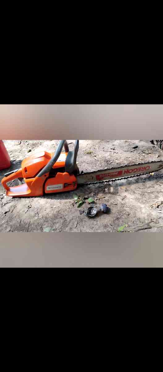 Husqvarna Chainsaw 455 Rancher with 20 bar