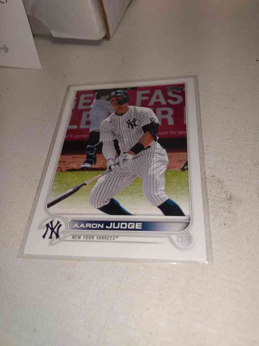 2022 Topps or number 99 Aaron judge