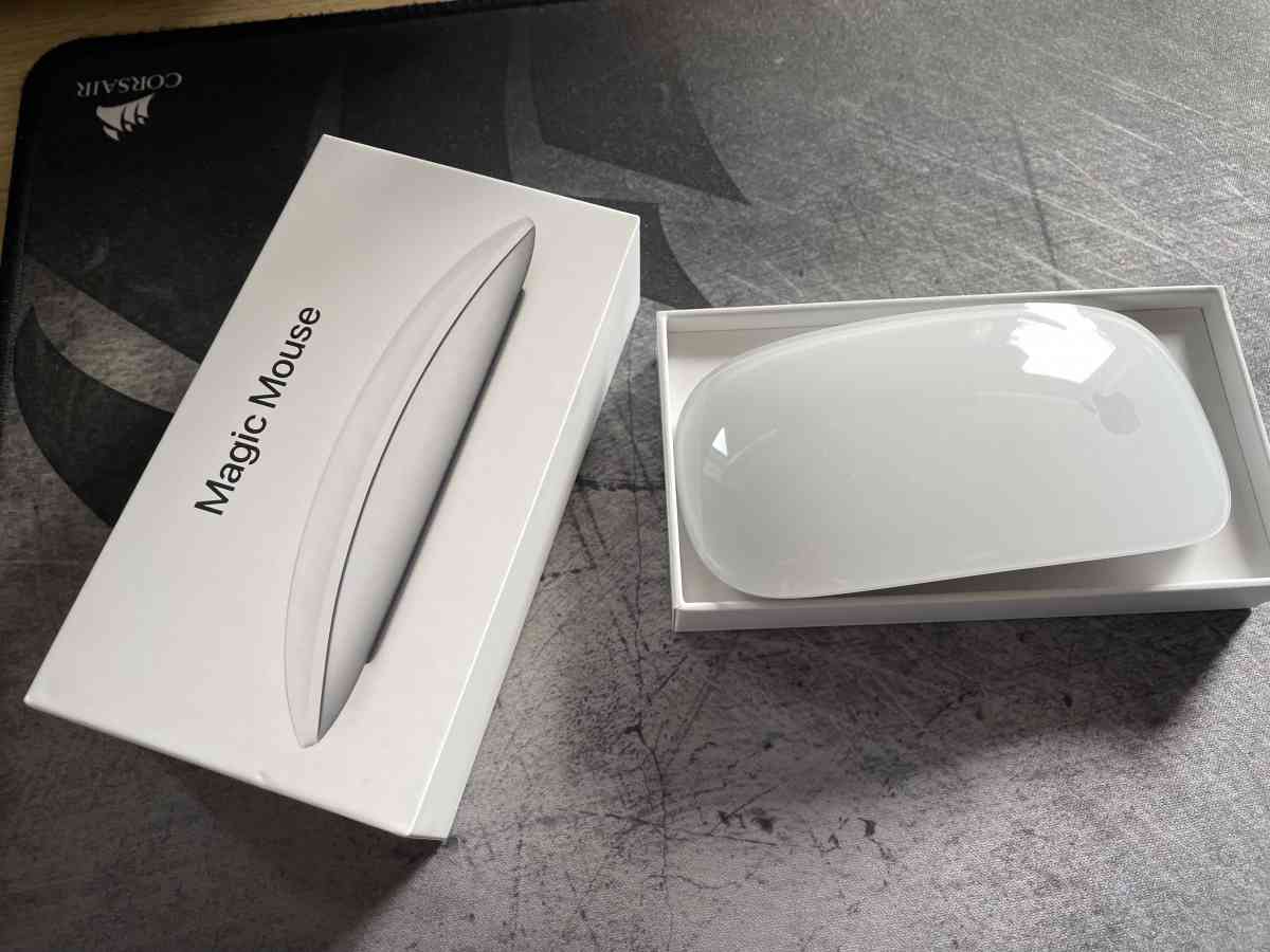 Apple Magic Mouse
