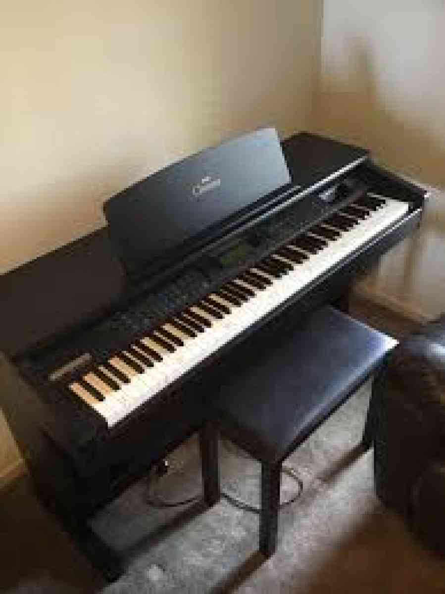 Yamaha clarinova cv92