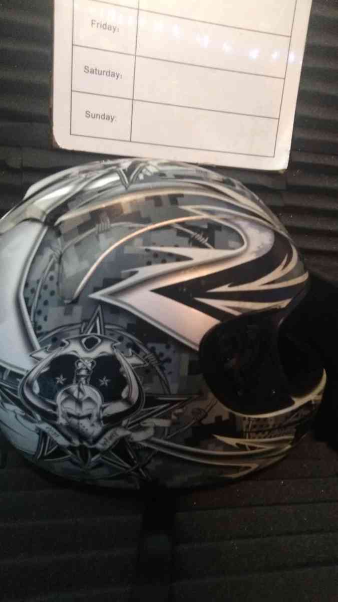 Motorcycle helmet