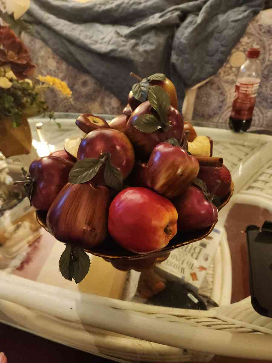 bowl and Decorative apples