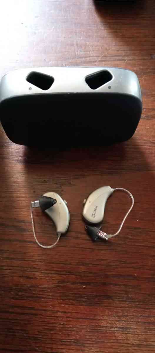 2 Hearing aids smart phone control both ears