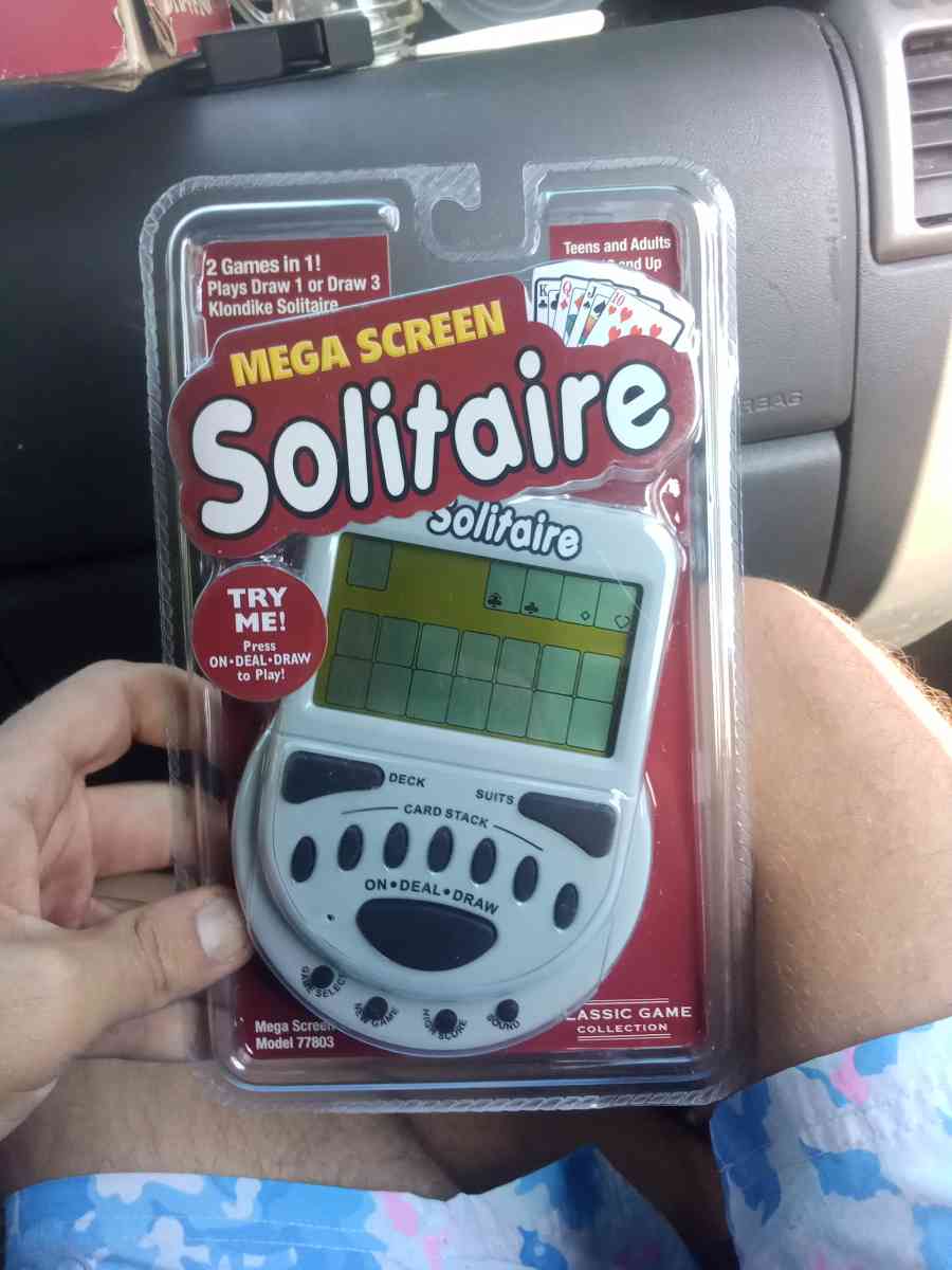 held hand vqgames I have 2 solitre and 7 in 1