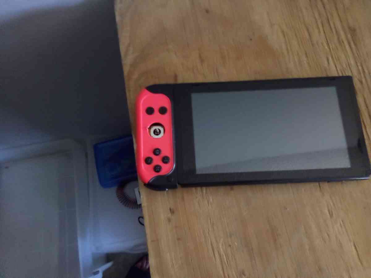 Im selling lots of toys mainly boy ages 3 to 8 clothes ect