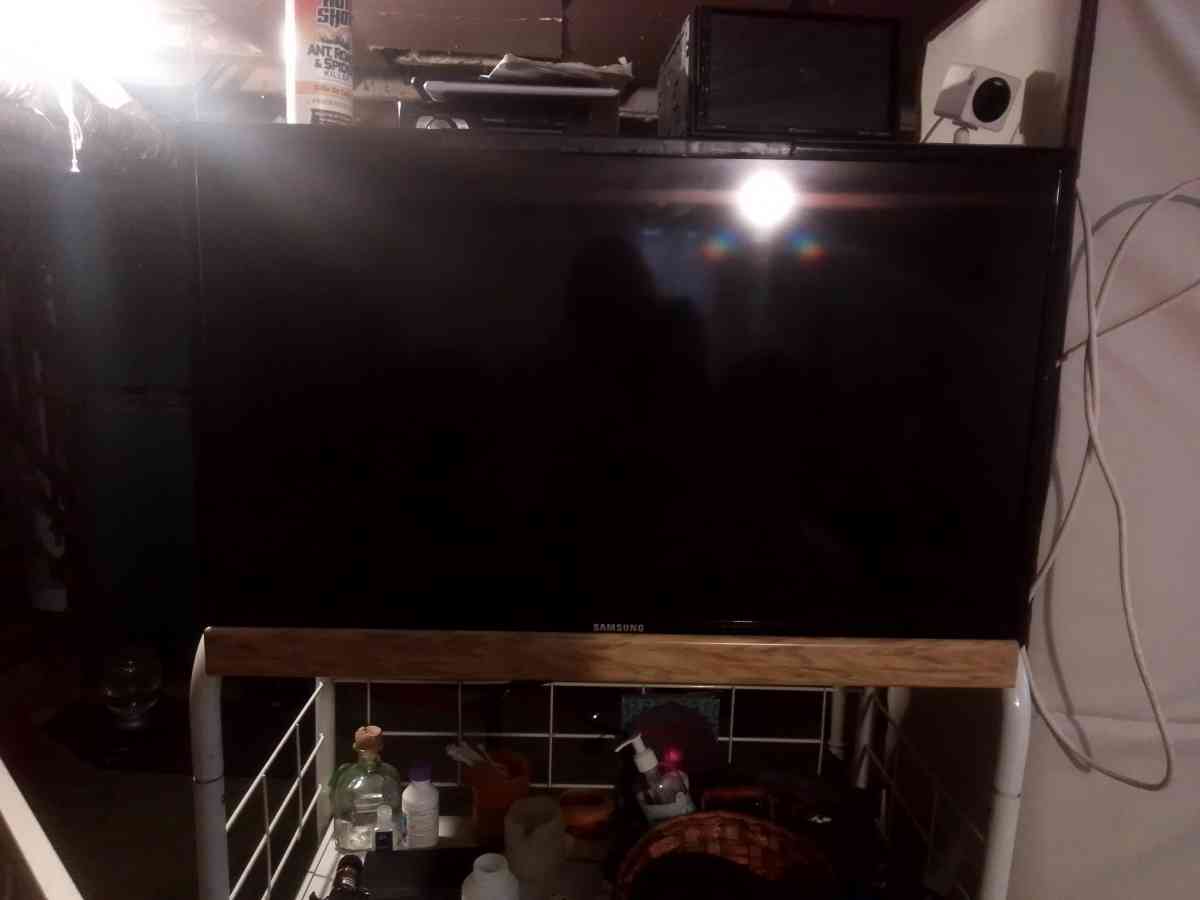 Samsung tv 42