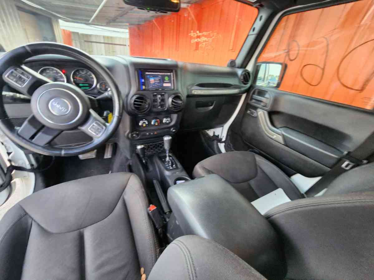 Jeep Wrangler 2014