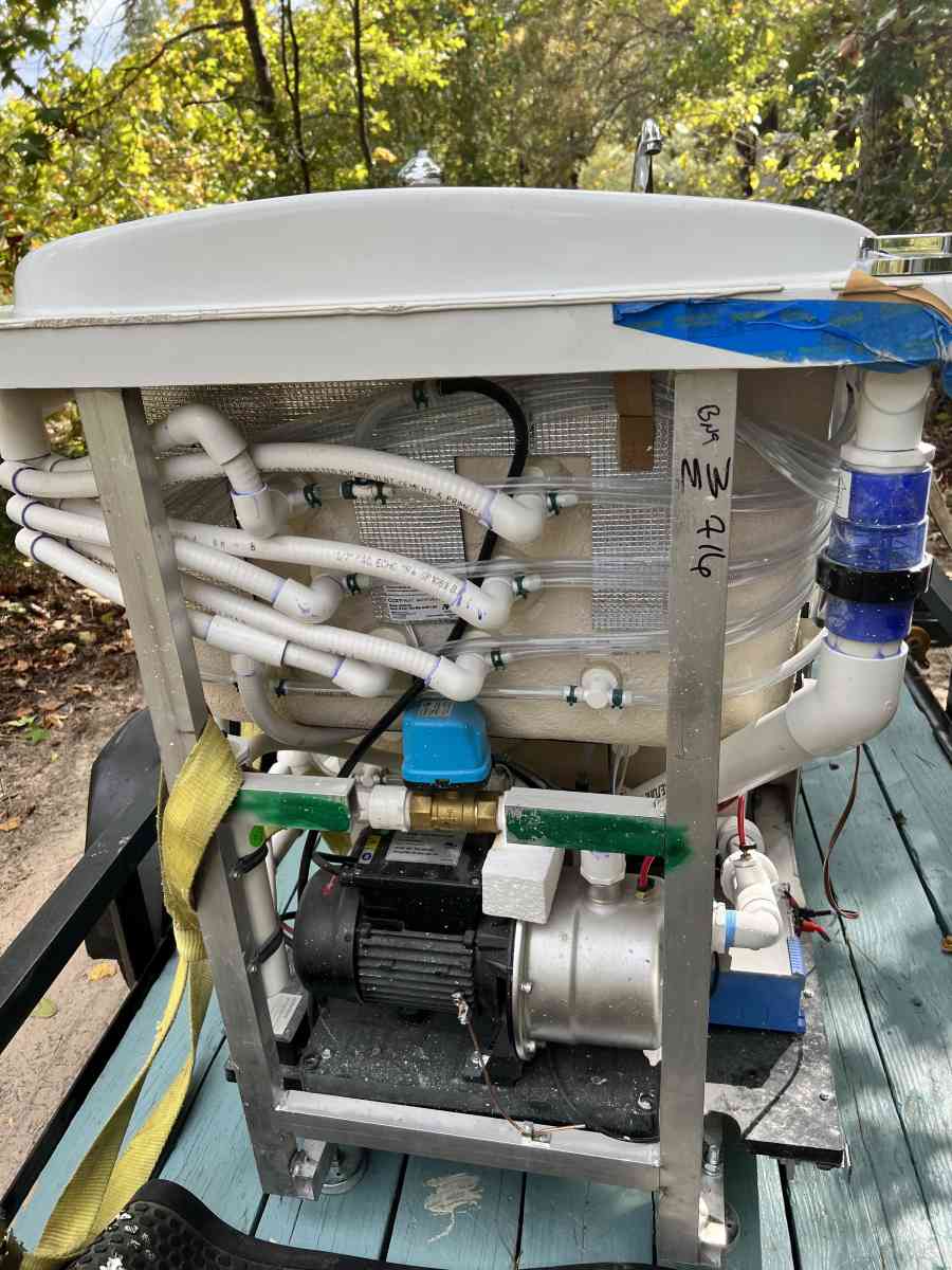 Therapeutic walk in Jacuzzi tube