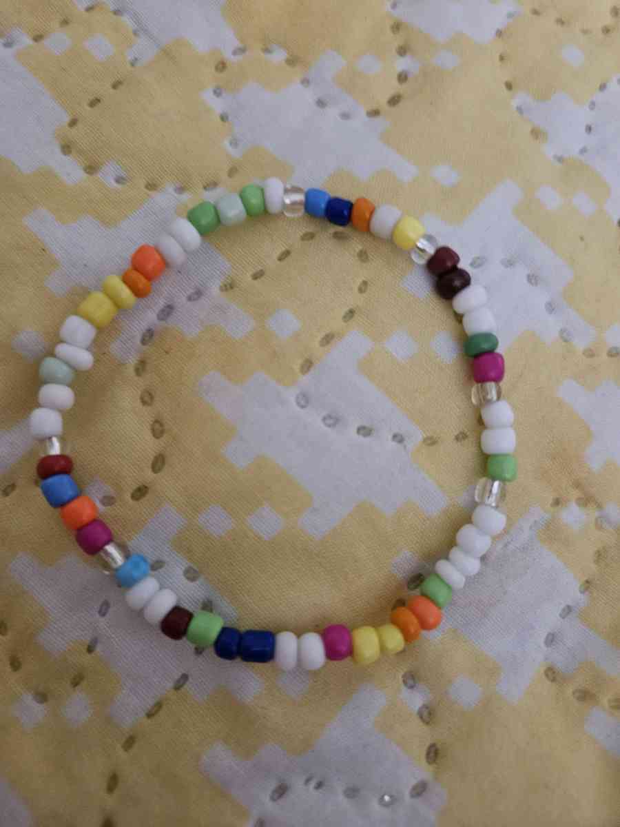 Bead bracelet