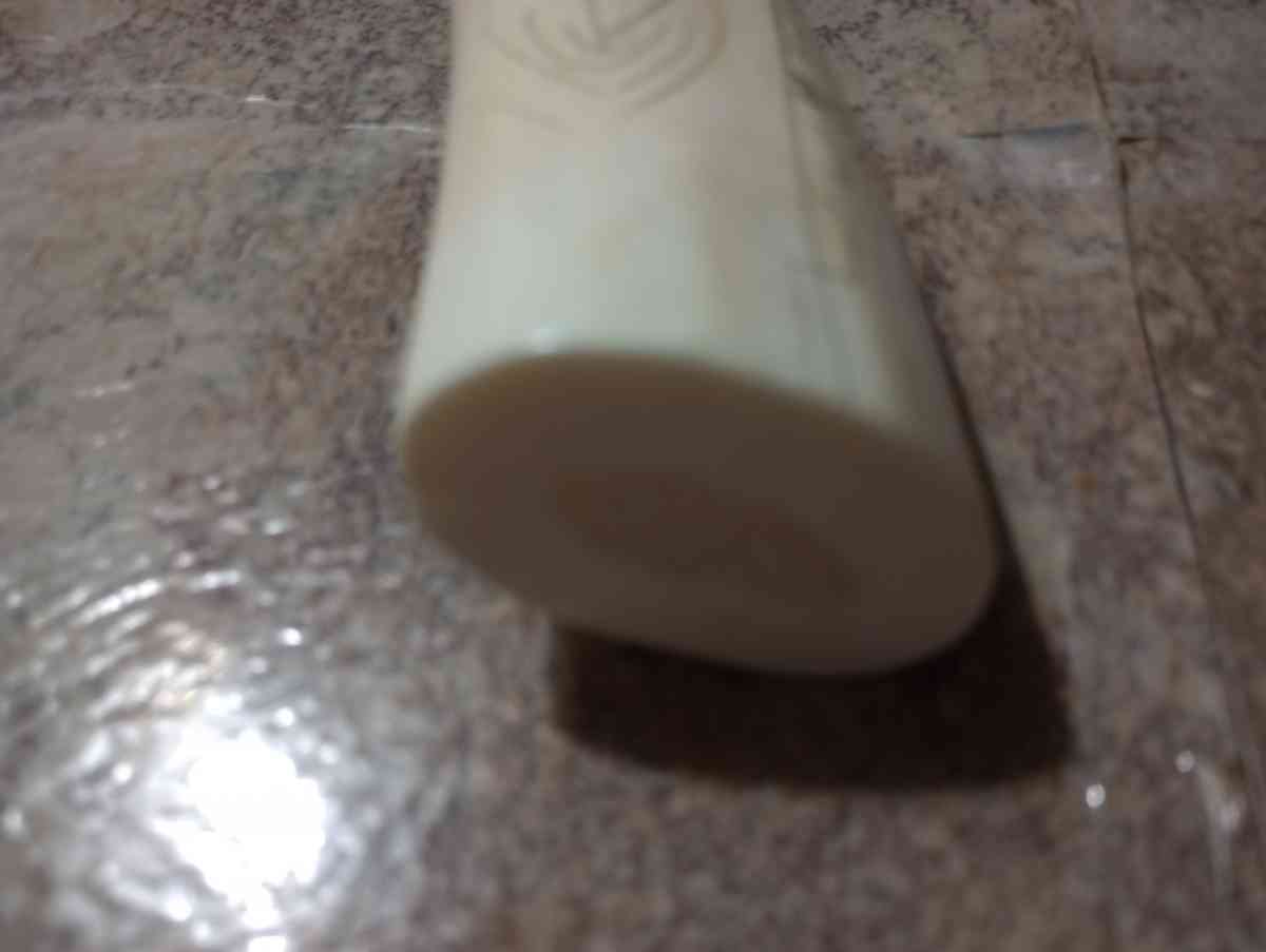 Authentic PreBan Alaskan Inuit Scrimshaw Handicraft Art