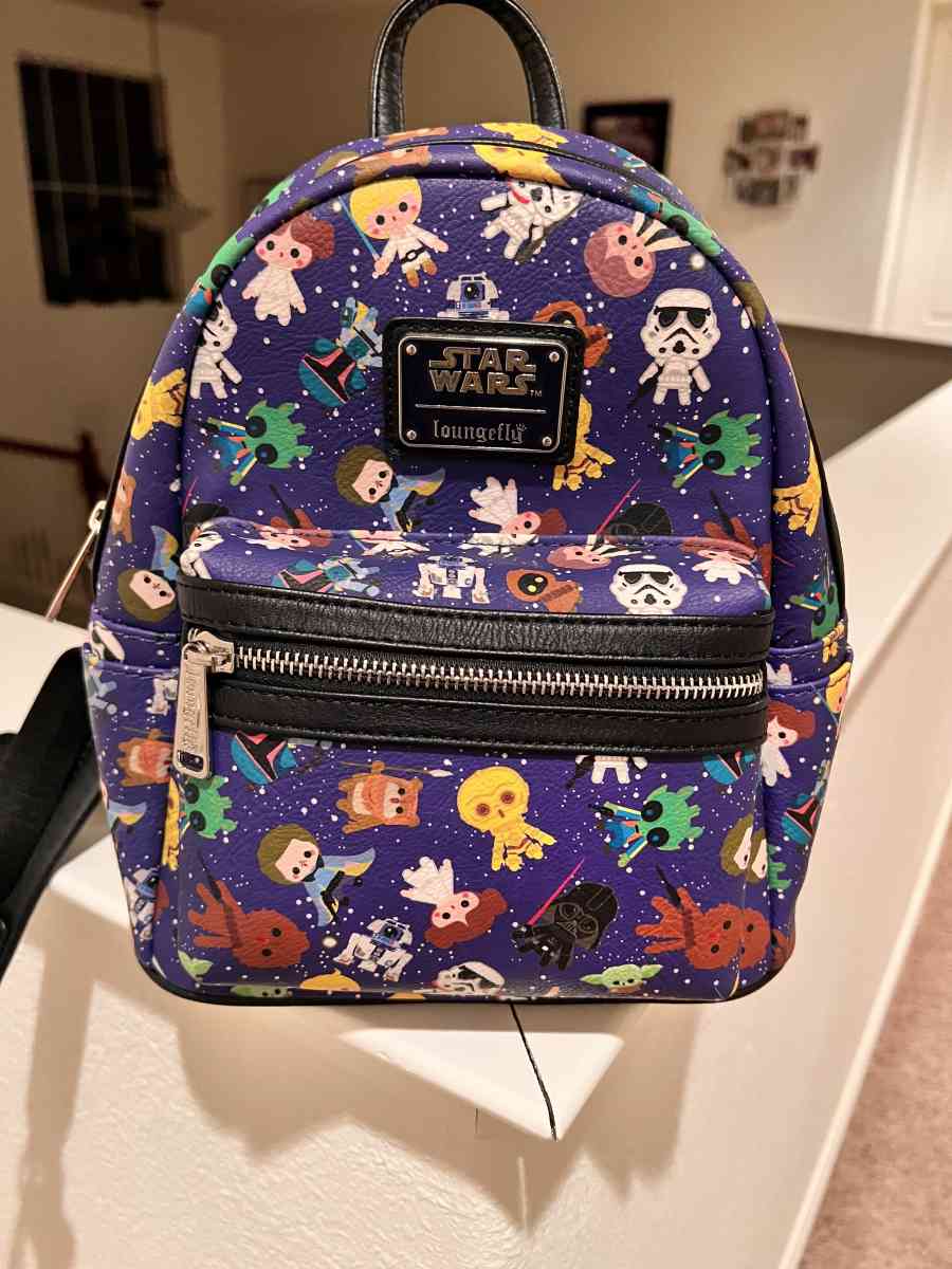 Im selling Loungeflys