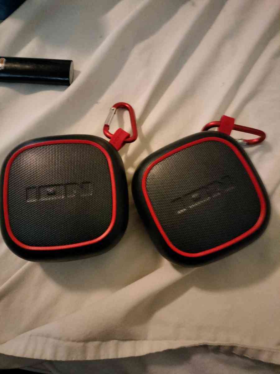 ion magnet rocker Bluetooth speakers