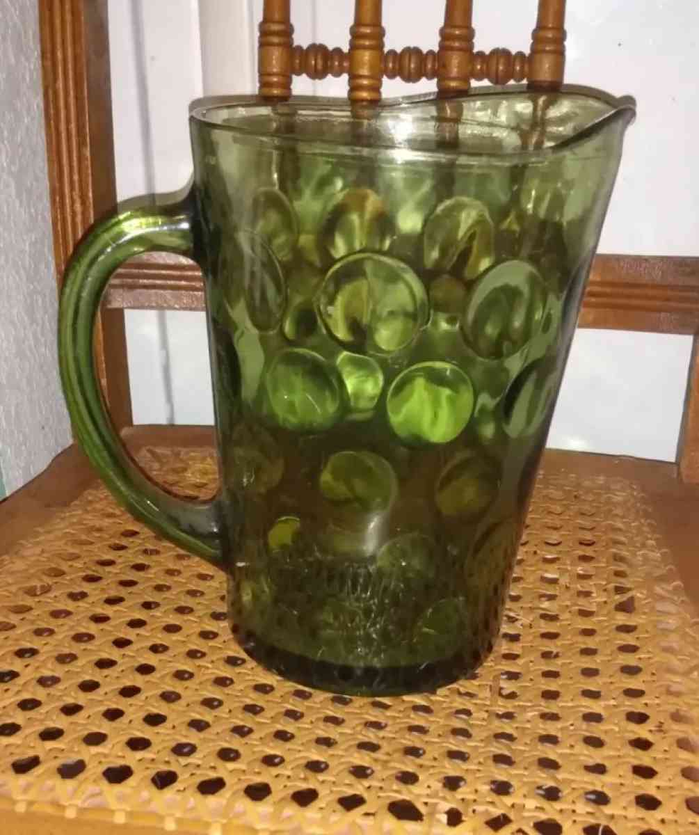 vintage hazel Atlas Green pitcher