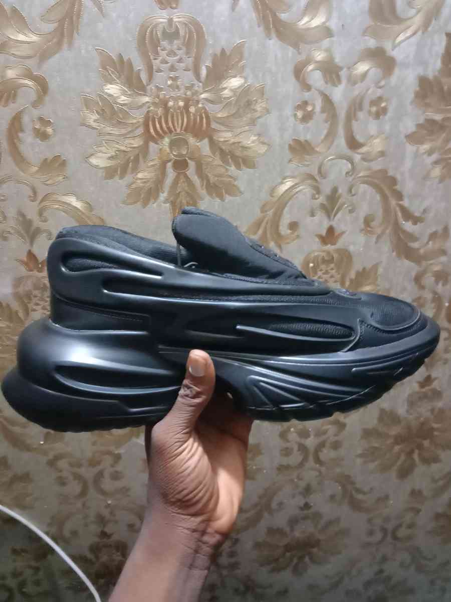 Balmain Unicorn low top Superia