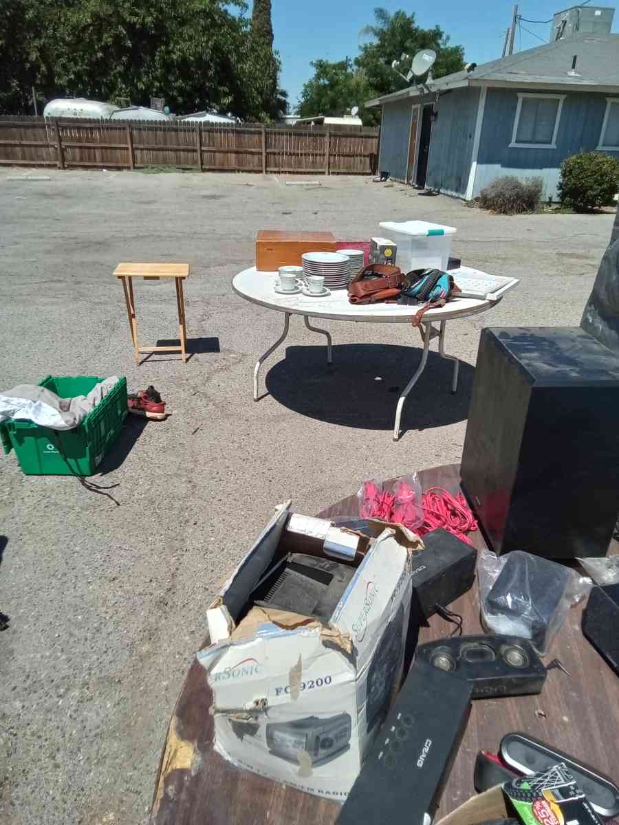 yard sell