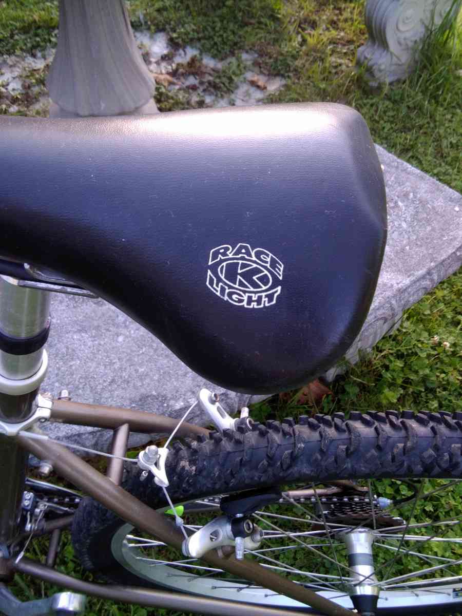 Kona light racing bike