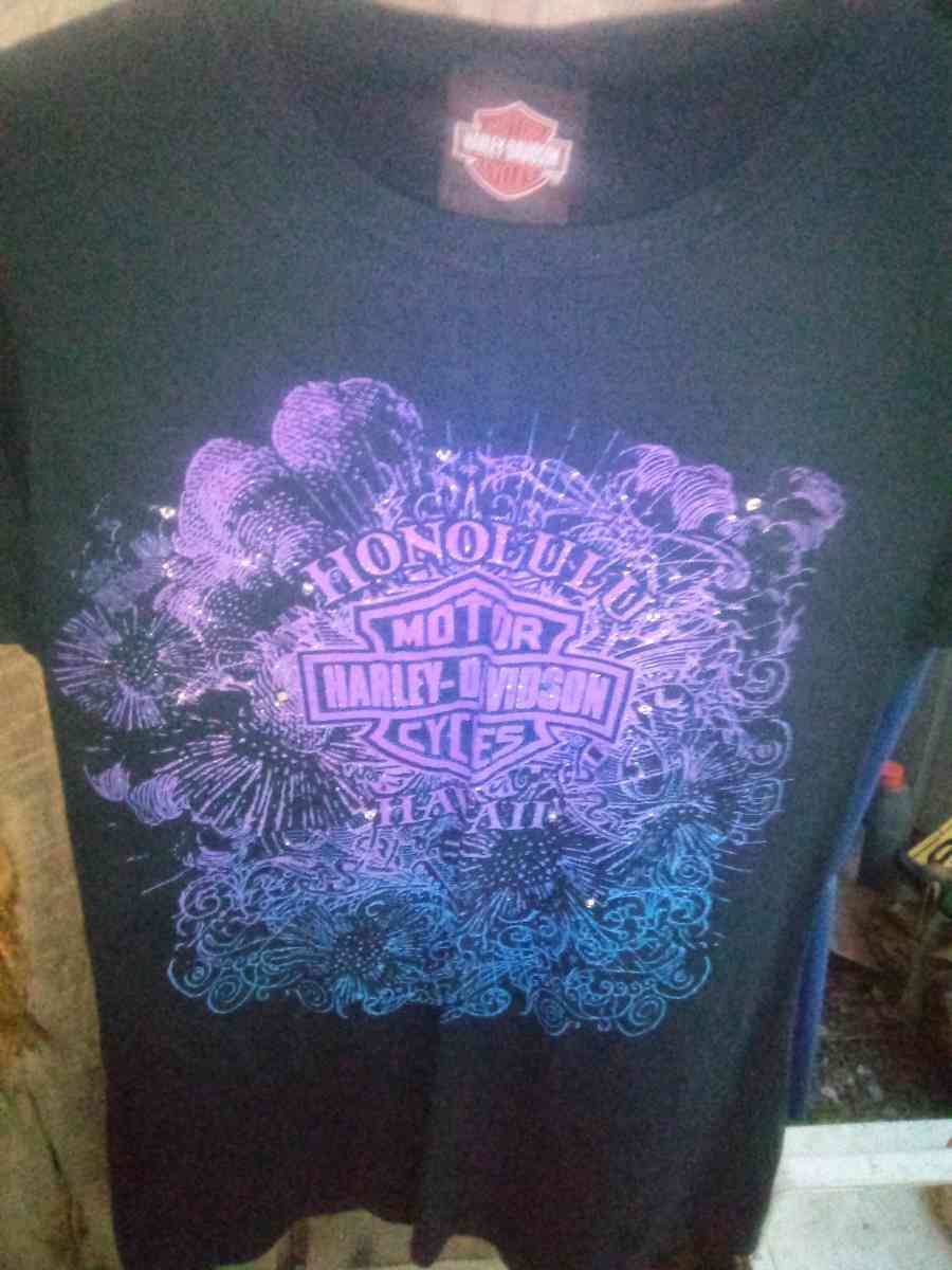 women Harley Davidson shirt