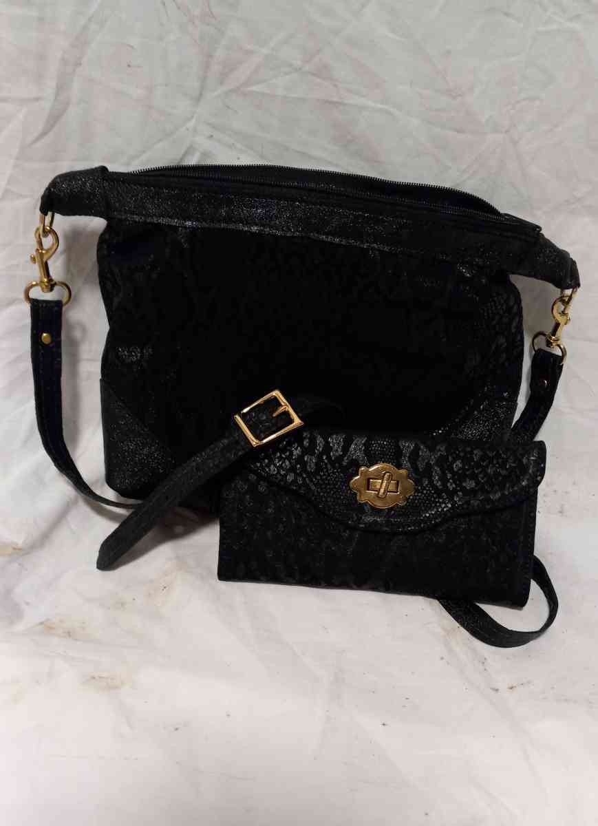 Genuine leather purse and matching wallet set